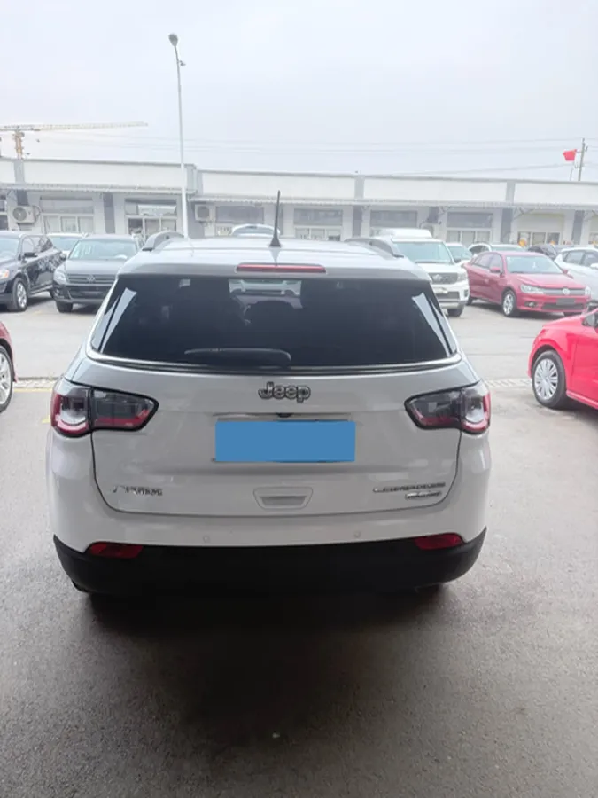 2017 Jeep Compass 1.4T 165HP L4 7DCT,autocango,china used car exporter,china ev exporter,chinese used car exporter,chinese used ev exporter
