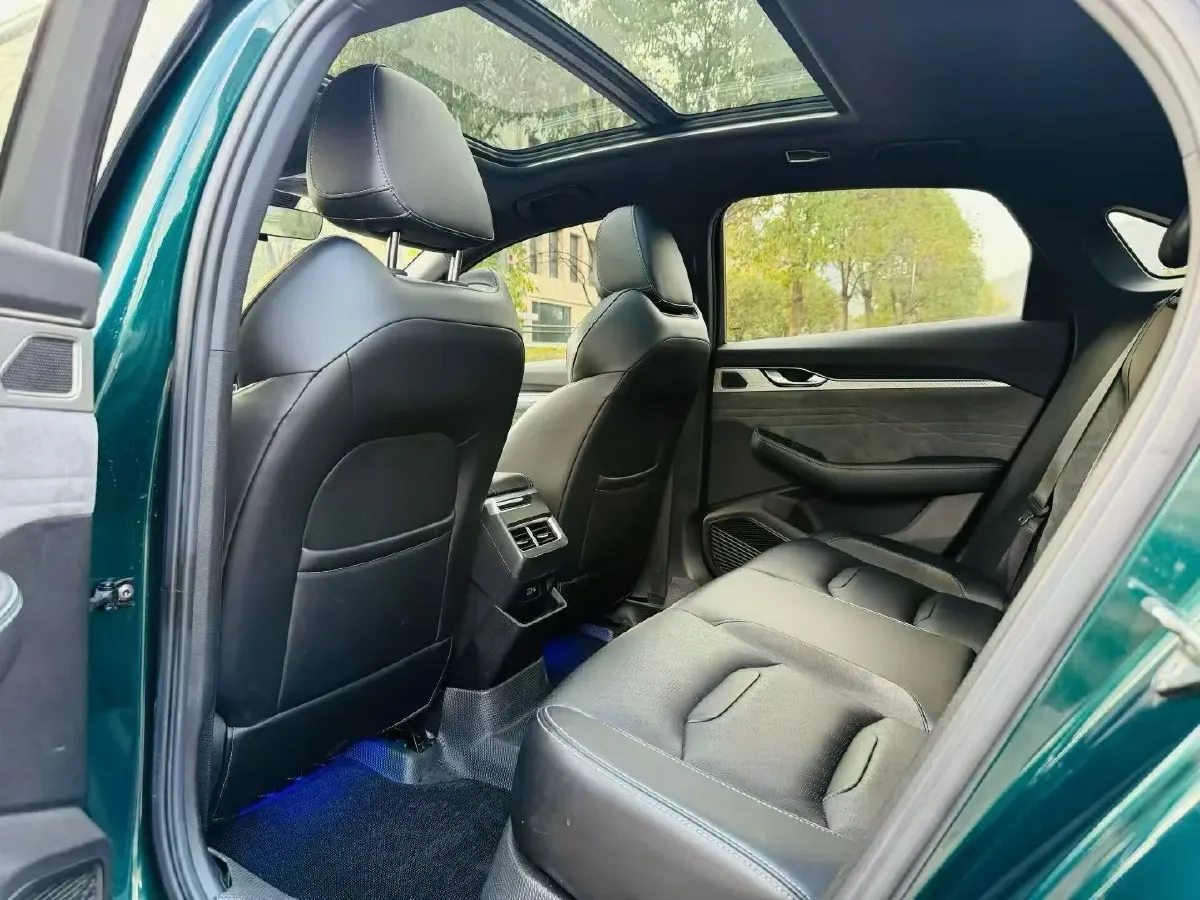 2023 Geely Preface 2.0T 190HP L4 7DCT,autocango,china used car exporter,china ev exporter,chinese used car exporter,chinese used ev exporter