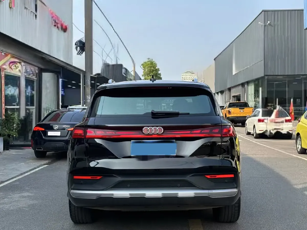 2022 Audi Q5 e-tron BEV 83.4KWH,autocango,china used car exporter,china ev exporter,chinese used car exporter,chinese used ev exporter