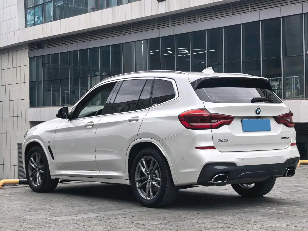 2021 BMW X3 2.0T 224HP L4 8AT,autocango,china used car exporter,china ev exporter,chinese used car exporter,chinese used ev exporter