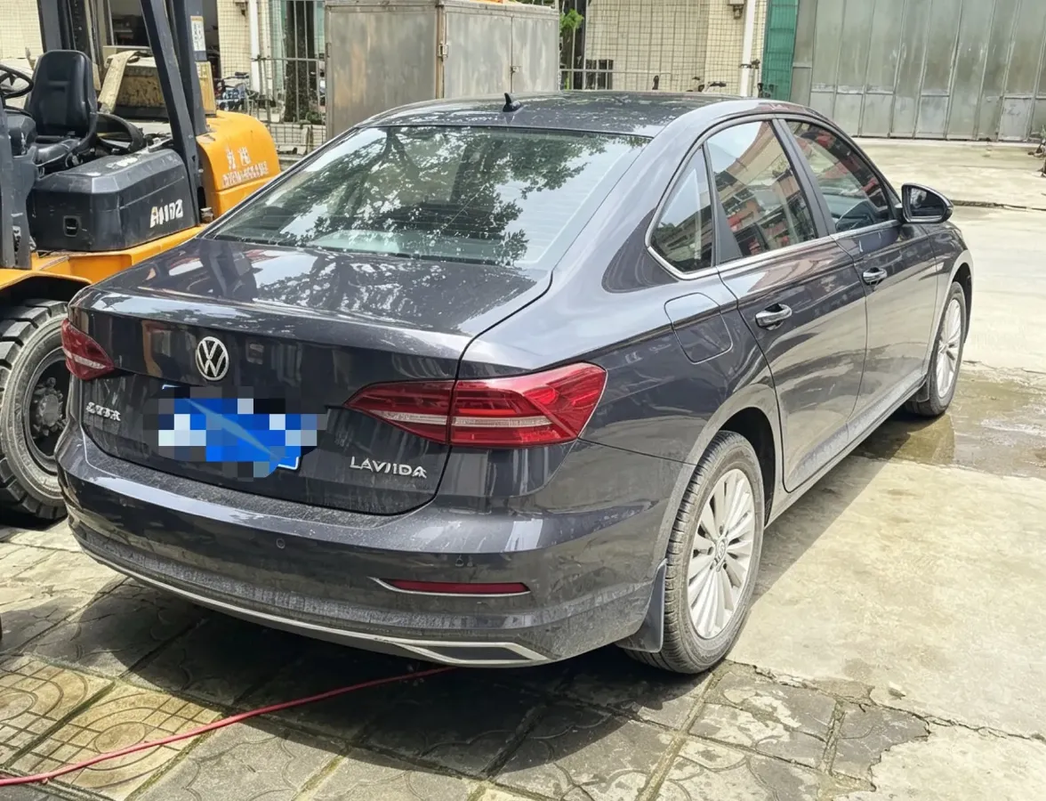 2021 Volkswagen Lavida 1.5L 113HP L4 6AT,autocango,china used car exporter,china ev exporter,chinese used car exporter,chinese used ev exporter