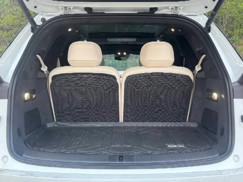 2025 ONVO L90 BEV,autocango,china used car exporter,china ev exporter,chinese used car exporter,chinese used ev exporter