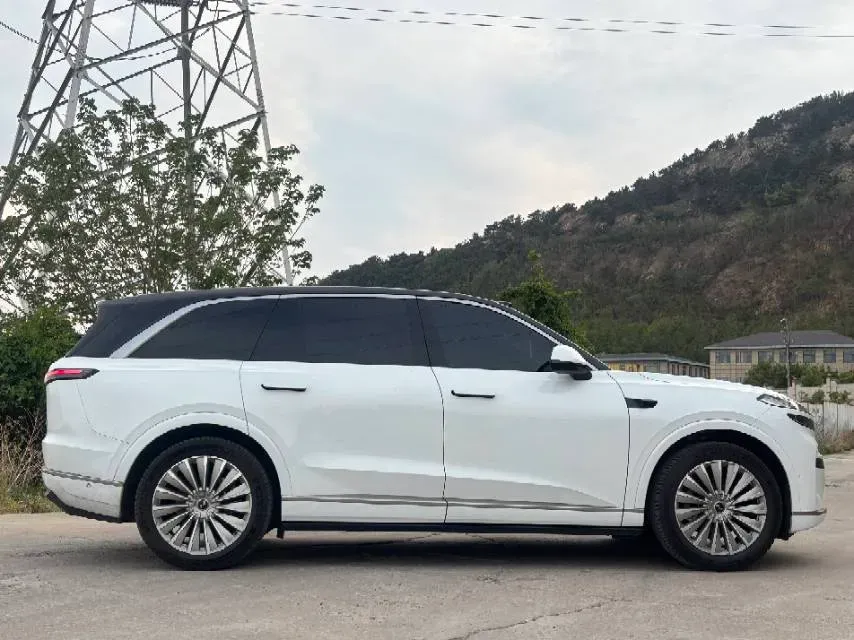 2025 ONVO L90 BEV,autocango,china used car exporter,china ev exporter,chinese used car exporter,chinese used ev exporter