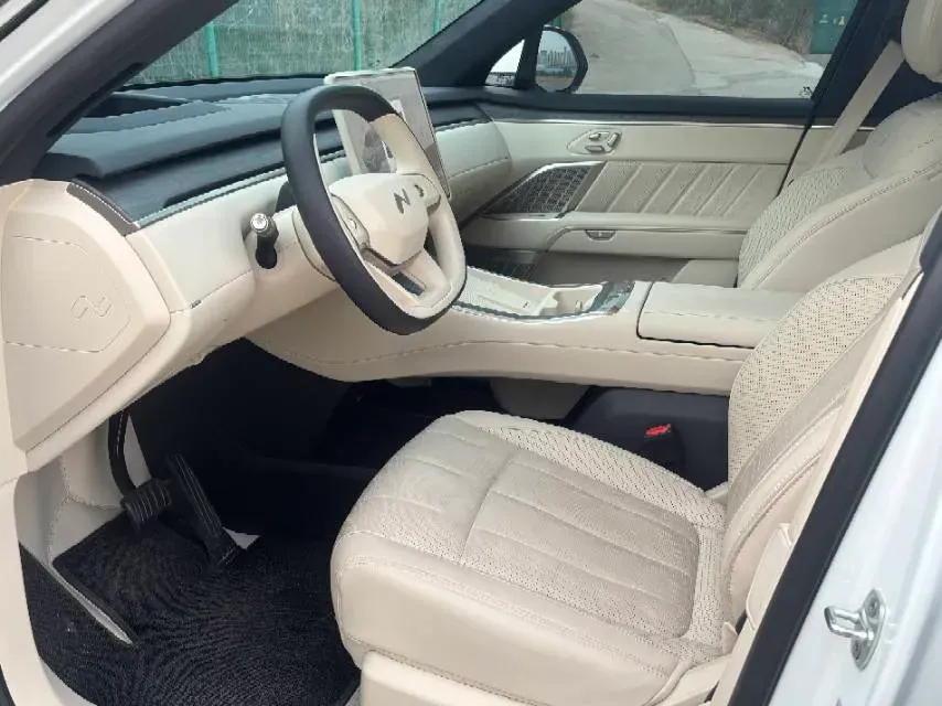 2025 ONVO L90 BEV,autocango,china used car exporter,china ev exporter,chinese used car exporter,chinese used ev exporter