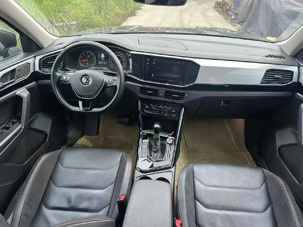 2020 Volkswagen Tayron 2.0T 186HP L4 7DCT,autocango,china used car exporter,china ev exporter,chinese used car exporter,chinese used ev exporter