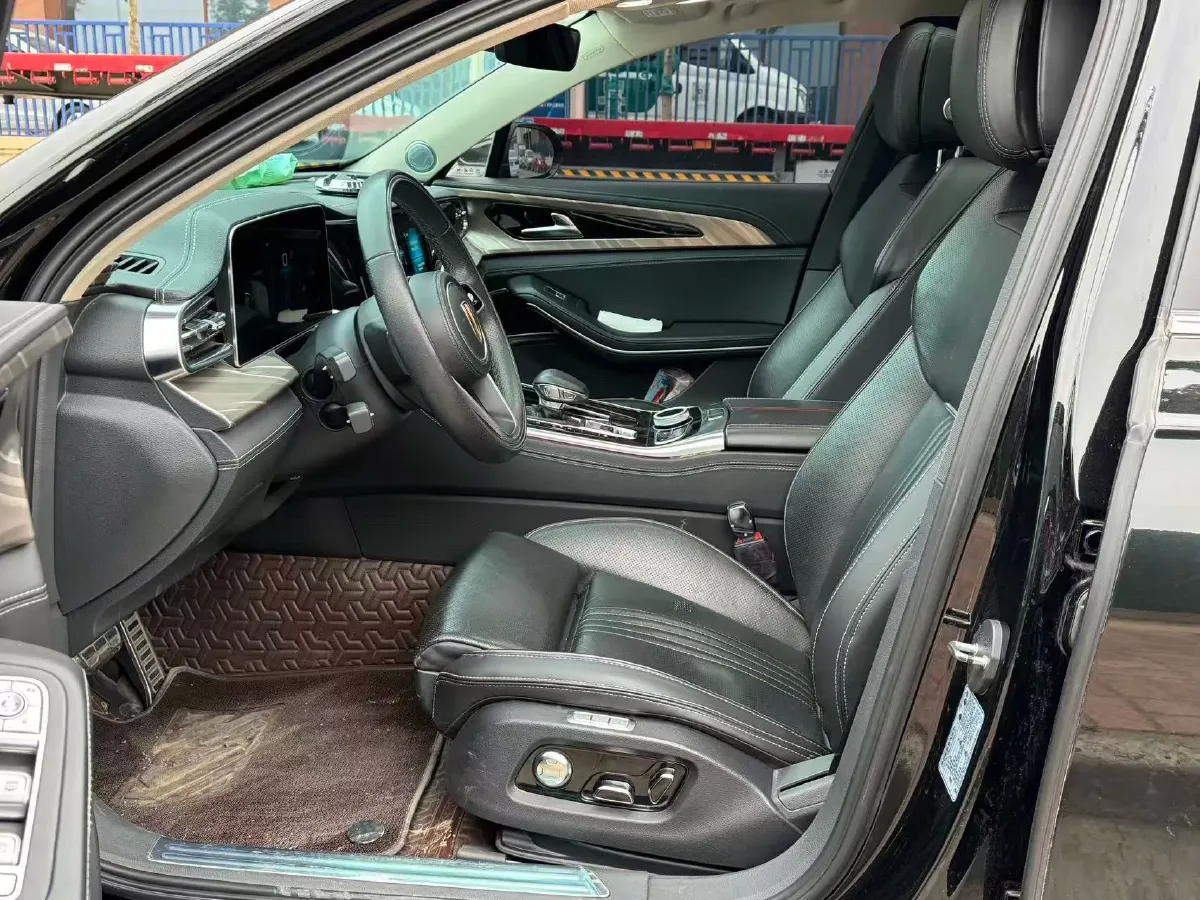 2020 HongQi H9 2.0T 252HP L4 7DCT,autocango,china used car exporter,china ev exporter,chinese used car exporter,chinese used ev exporter