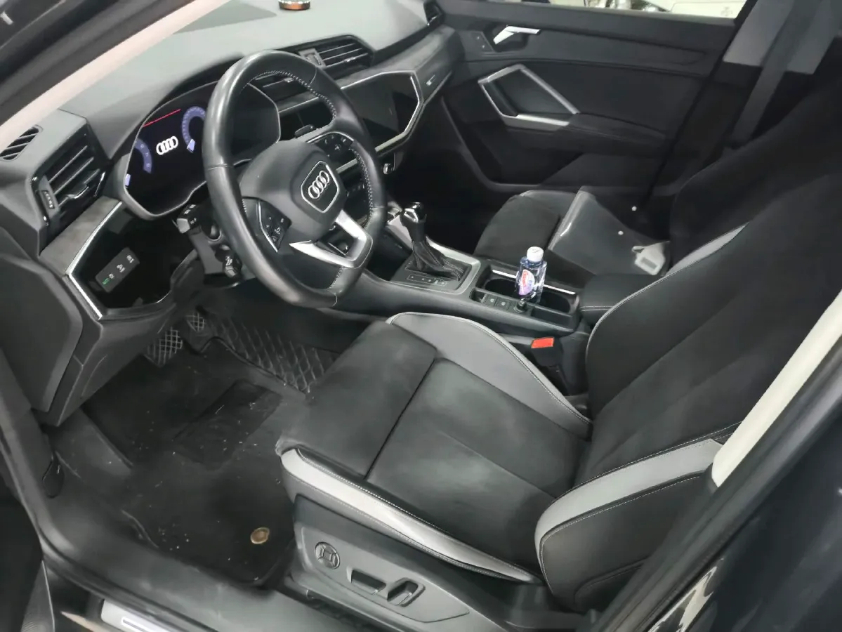 2021 Audi Q3 1.4T 150HP L4 7DCT,autocango,china used car exporter,china ev exporter,chinese used car exporter,chinese used ev exporter