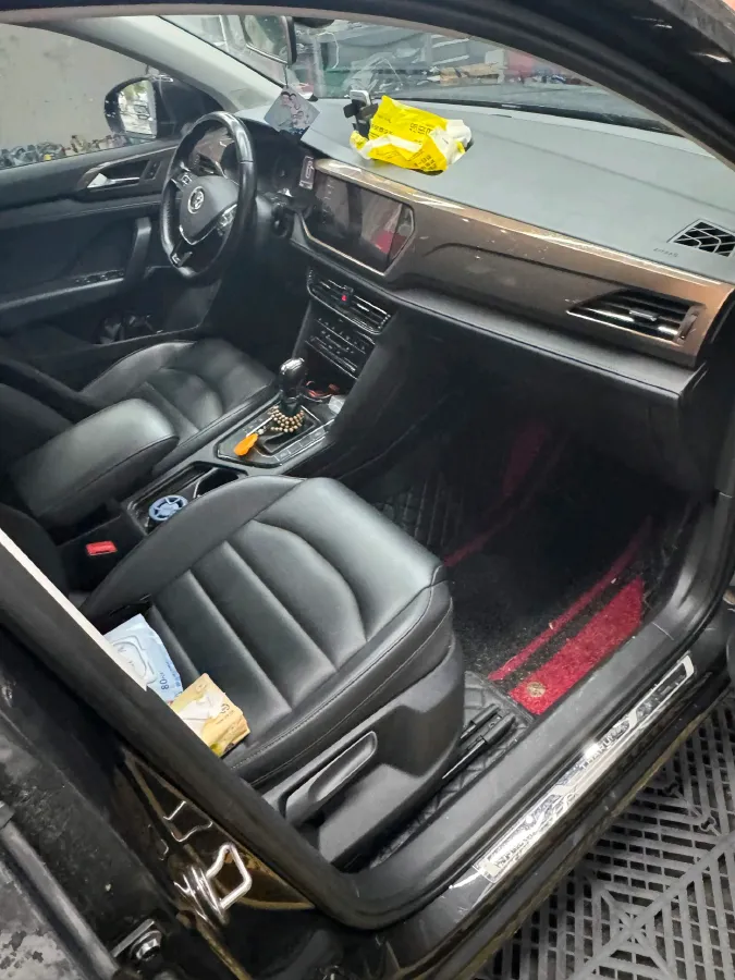 2021 Volkswagen Tharu 1.4T 150HP L4 7DCT,autocango,china used car exporter,china ev exporter,chinese used car exporter,chinese used ev exporter