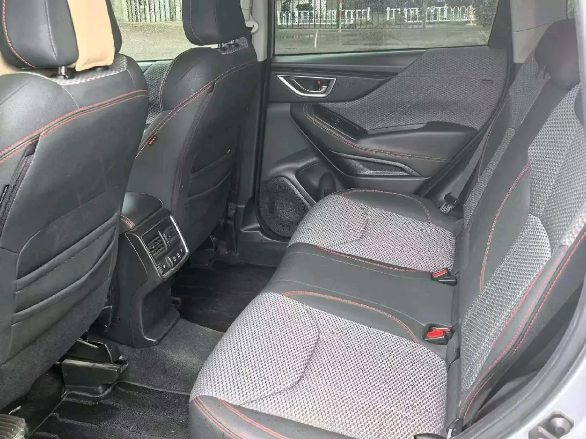 2021 Subaru Forester 2.0L 154HP H4 CVT,autocango,china used car exporter,china ev exporter,chinese used car exporter,chinese used ev exporter