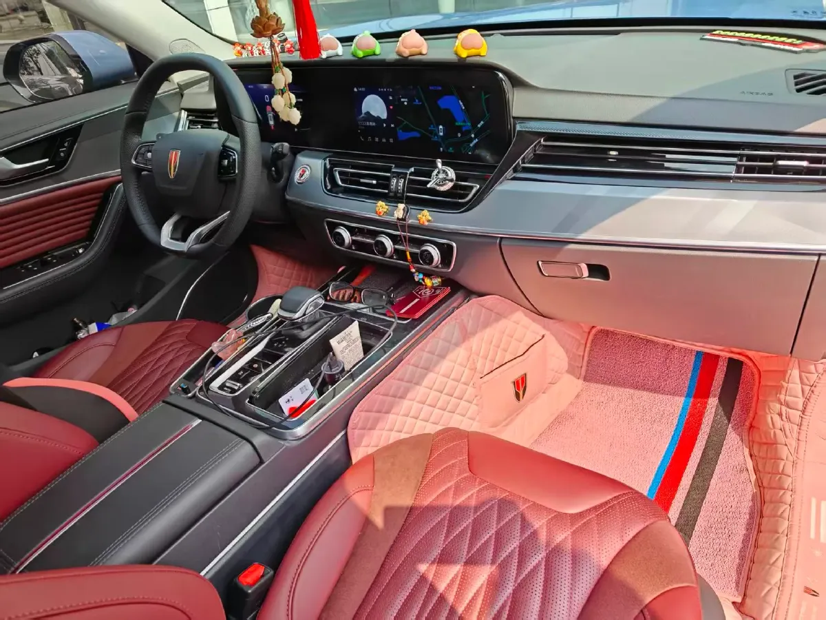 2023 HongQi HS5 2.0T 252HP L4 8AT,autocango,china used car exporter,china ev exporter,chinese used car exporter,chinese used ev exporter