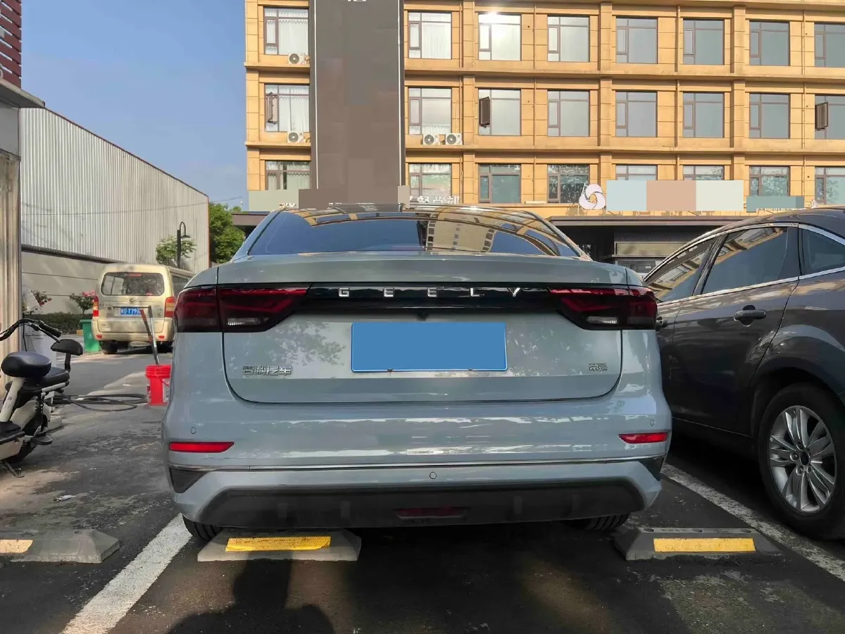 2023 Geely Emgrand 1.5L 127HP L4 CVT,autocango,china used car exporter,china ev exporter,chinese used car exporter,chinese used ev exporter