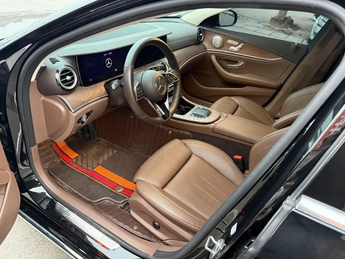 2022 Mercedes-Benz GLC Class 2.0T 258HP L4 9AT,autocango,china used car exporter,china ev exporter,chinese used car exporter,chinese used ev exporter
