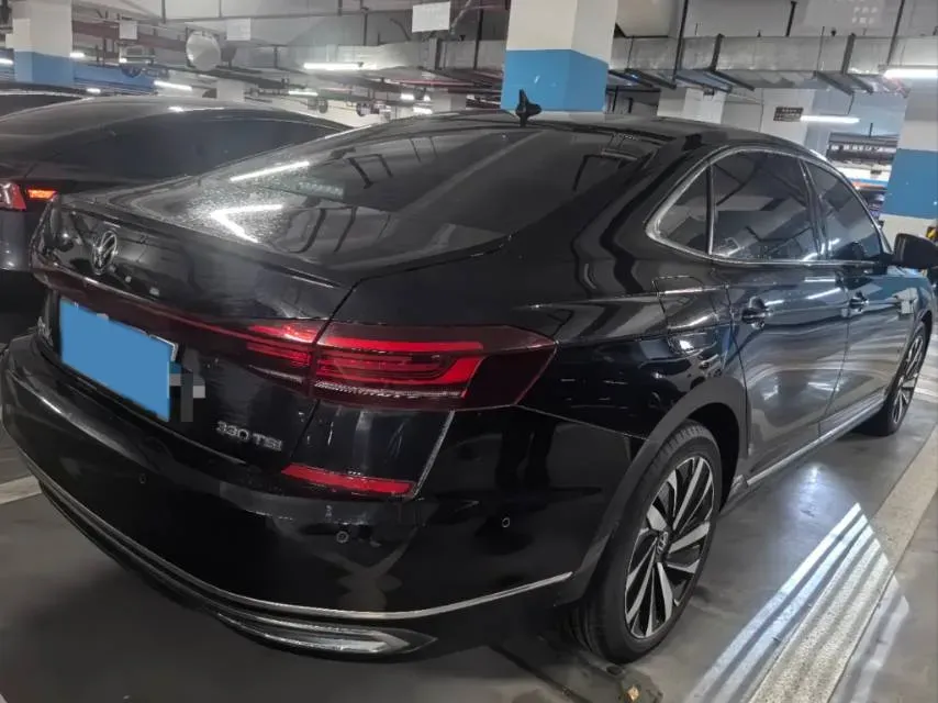 2022 Xpeng P7 BEV 60.2KWH,autocango,china used car exporter,china ev exporter,chinese used car exporter,chinese used ev exporter