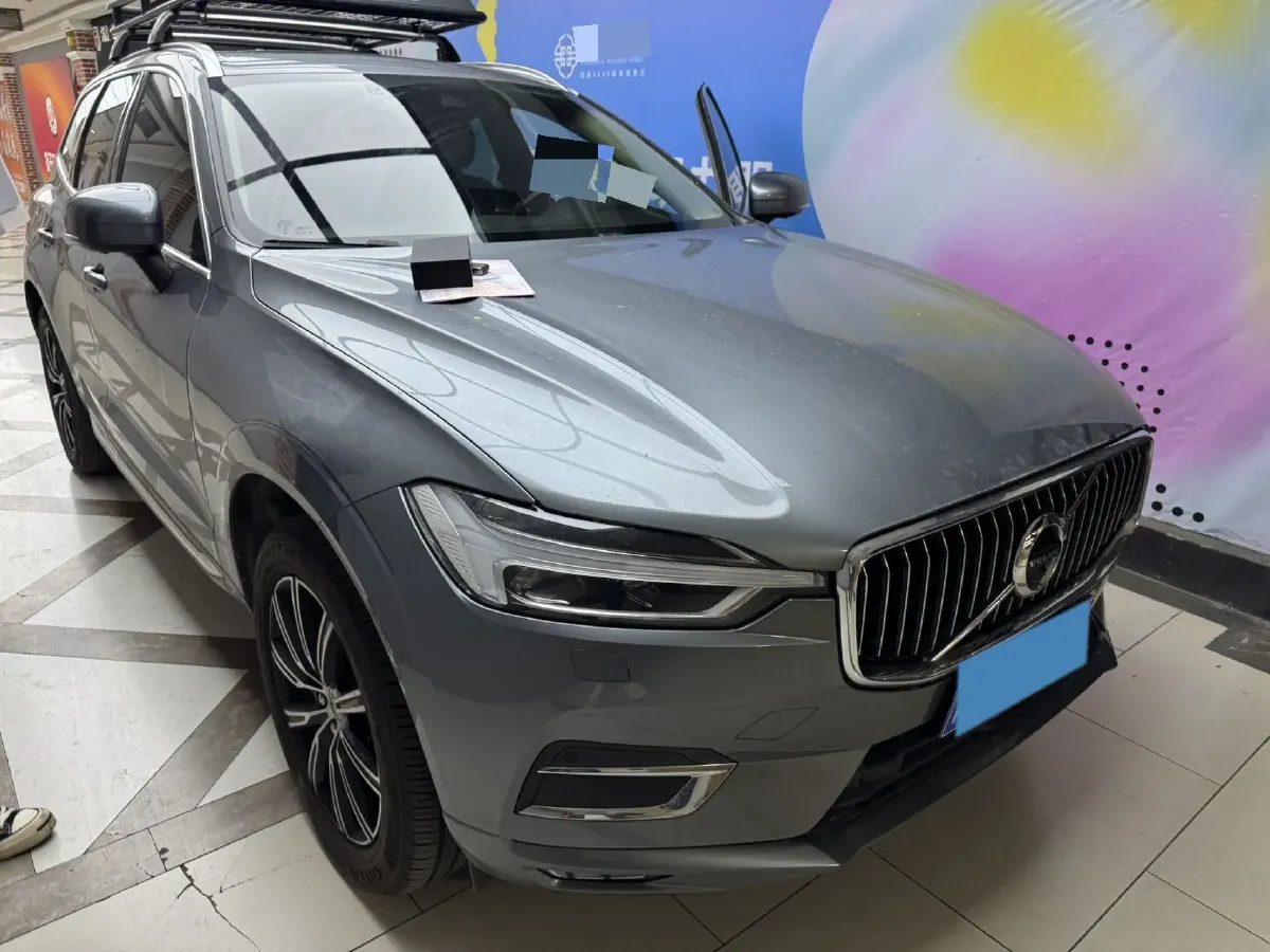 2018 Volvo XC60 2.0T 254HP L4 8AT,autocango,china used car exporter,china ev exporter,chinese used car exporter,chinese used ev exporter