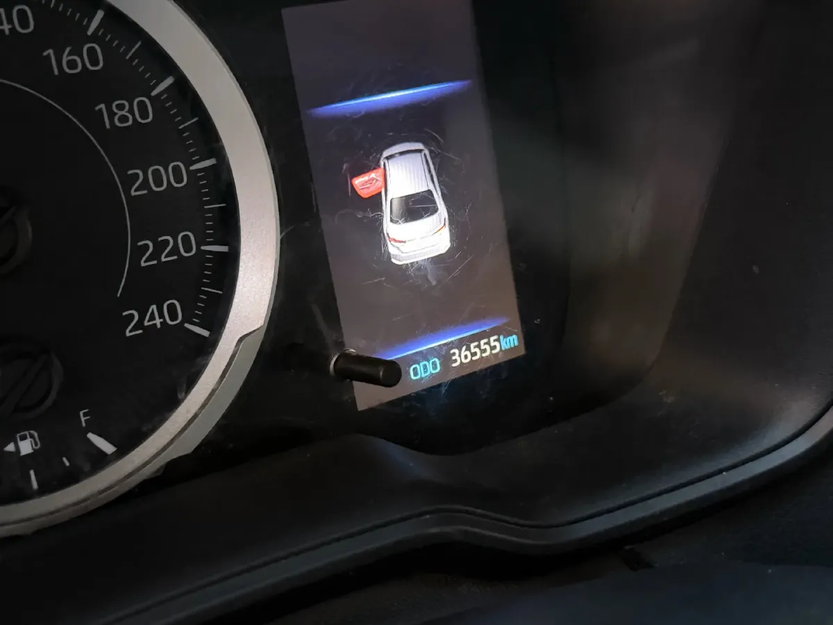 2022 Toyota Corolla 1.2T 116HP L4 CVT,autocango,china used car exporter,china ev exporter,chinese used car exporter,chinese used ev exporter