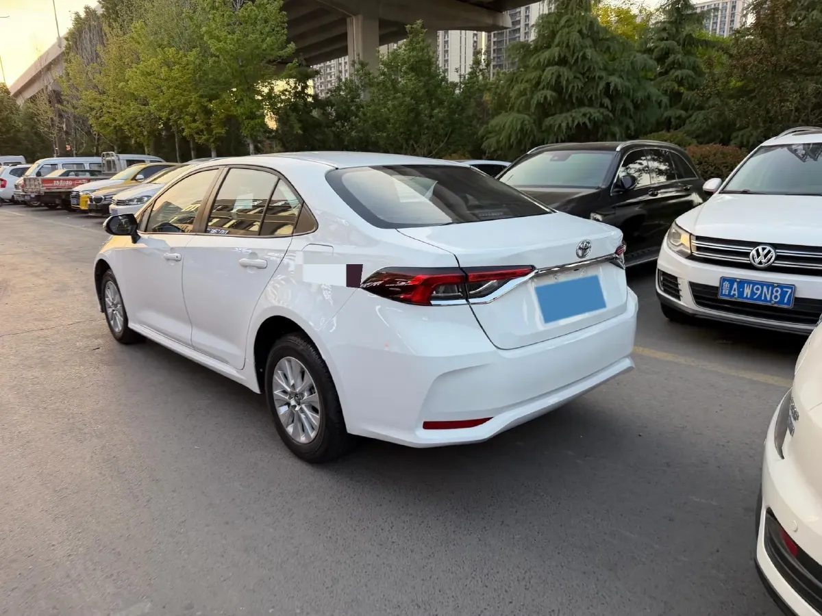 2022 Toyota Corolla 1.2T 116HP L4 CVT,autocango,china used car exporter,china ev exporter,chinese used car exporter,chinese used ev exporter