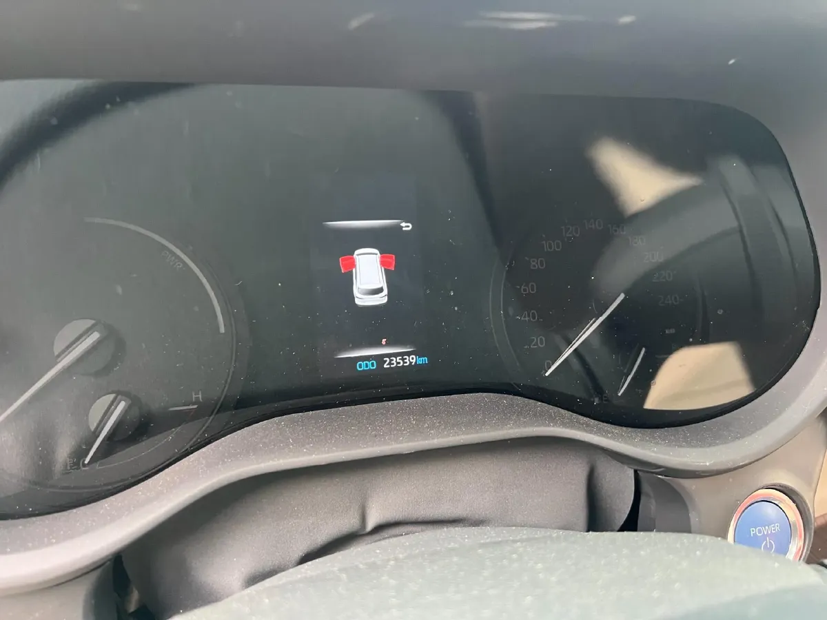 2023 Toyota Sienna 2.5L 189HP L4 E-CVT Hybrid,autocango,china used car exporter,china ev exporter,chinese used car exporter,chinese used ev exporter