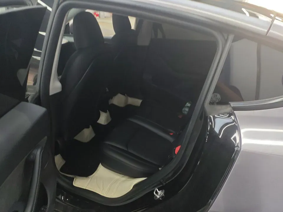 2024 Iveco OuSheng BEV 77.28KWH,autocango,china used car exporter,china ev exporter,chinese used car exporter,chinese used ev exporter