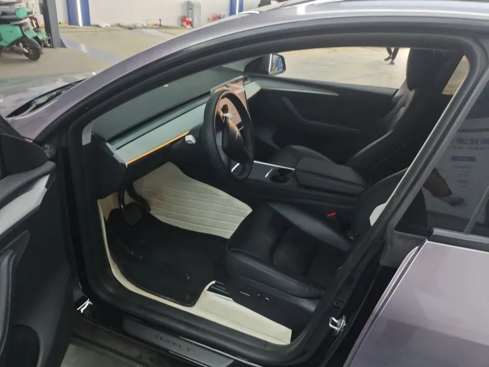 2024 Iveco OuSheng BEV 77.28KWH,autocango,china used car exporter,china ev exporter,chinese used car exporter,chinese used ev exporter