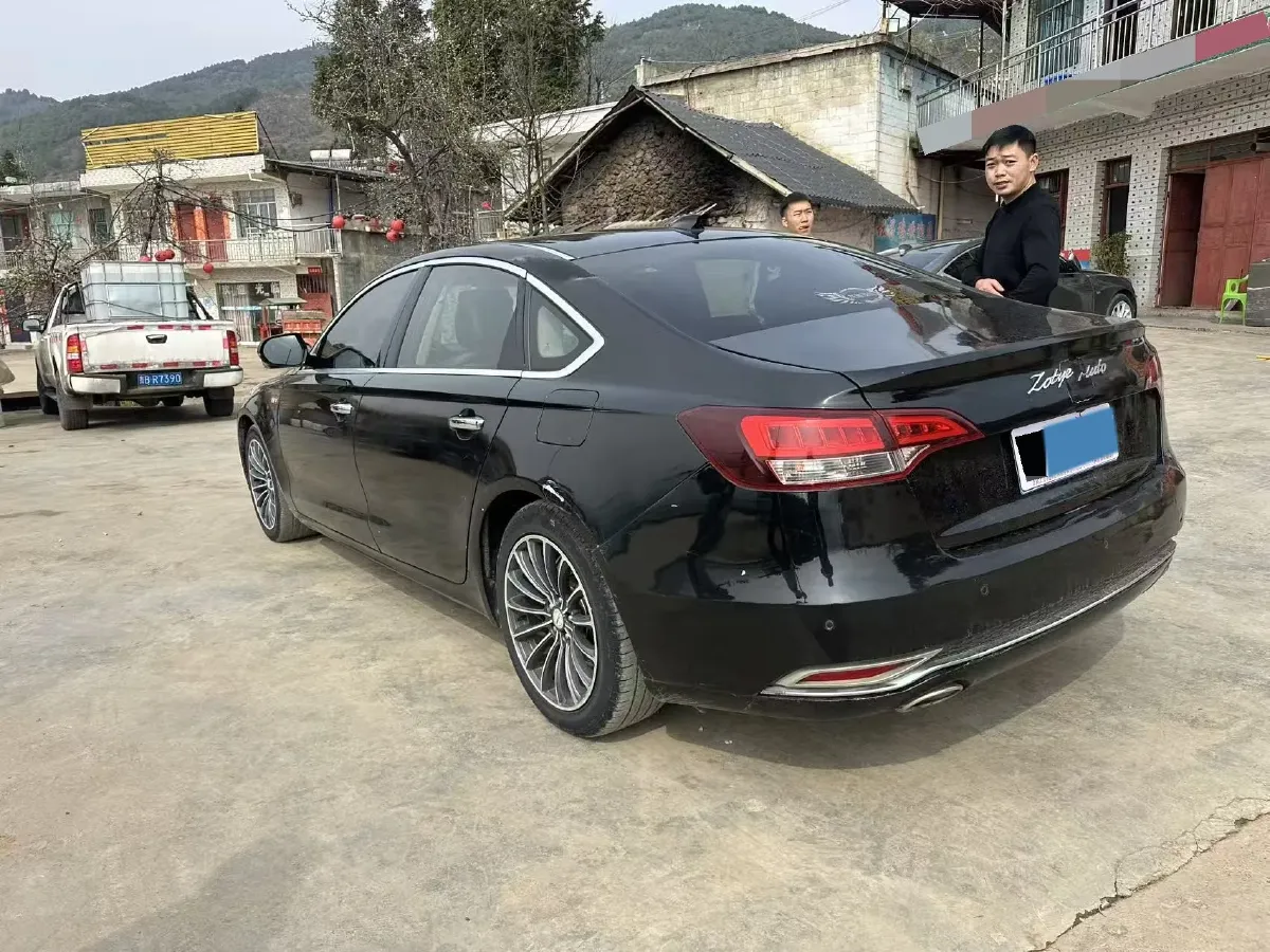 2018 Zotye Z700 1.8T 177HP L4 6DCT,autocango,china used car exporter,china ev exporter,chinese used car exporter,chinese used ev exporter