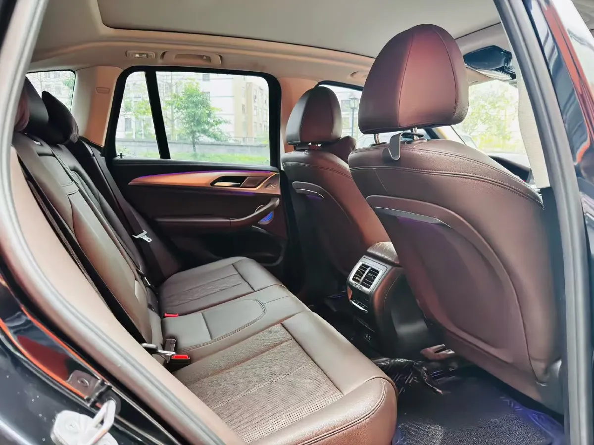 2024 BMW iX3 BEV 80KWH,autocango,china used car exporter,china ev exporter,chinese used car exporter,chinese used ev exporter