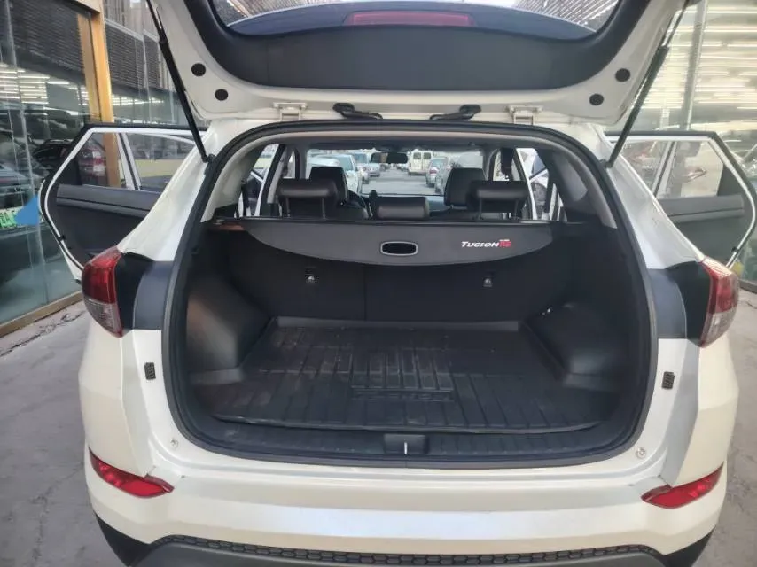 2018 Hyundai Tucson 1.6T 177HP L4 7DCT,autocango,china used car exporter,china ev exporter,chinese used car exporter,chinese used ev exporter