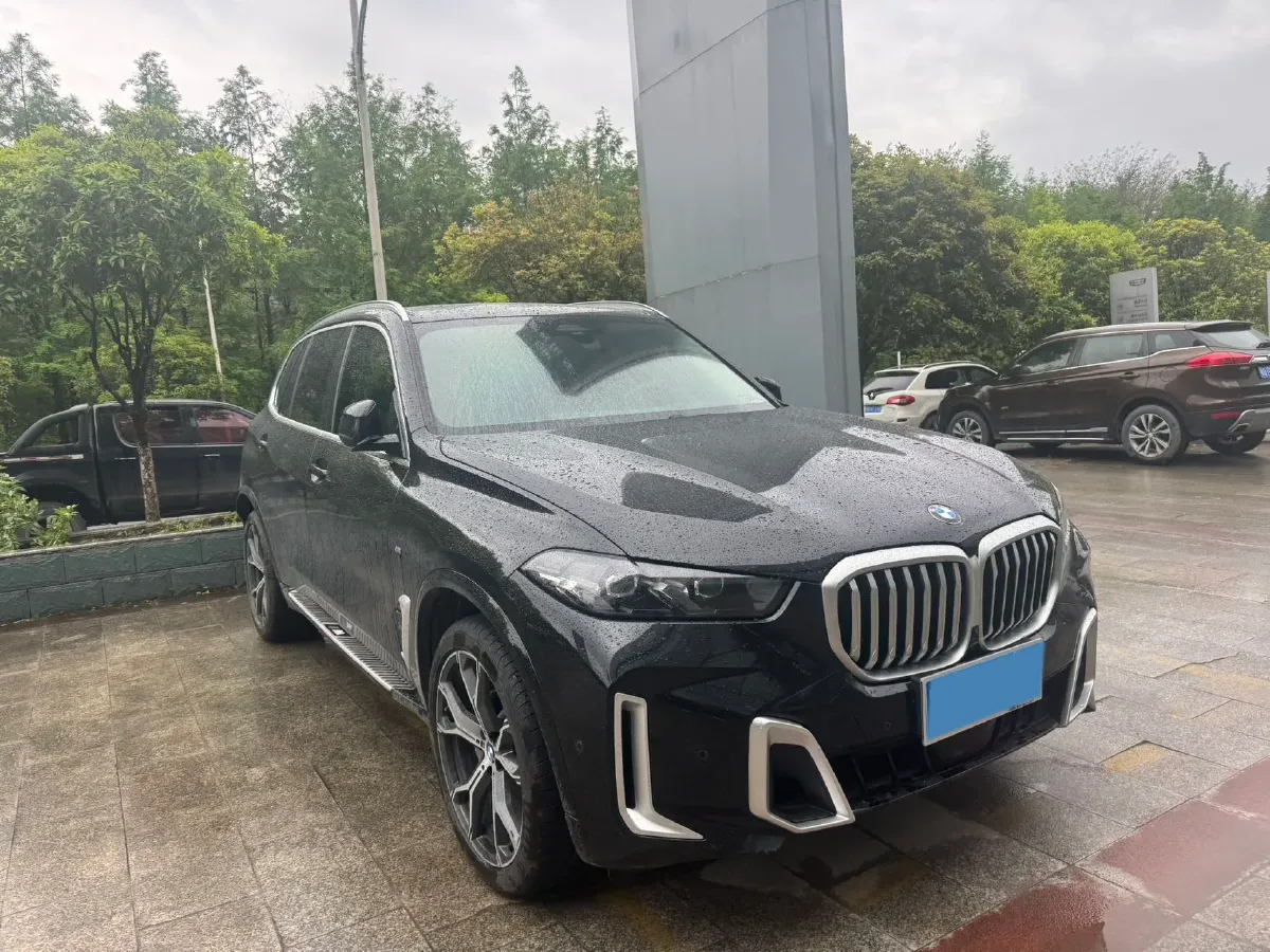 2023 BMW X5 2.0T 258HP L4 8AT,autocango,china used car exporter,china ev exporter,chinese used car exporter,chinese used ev exporter