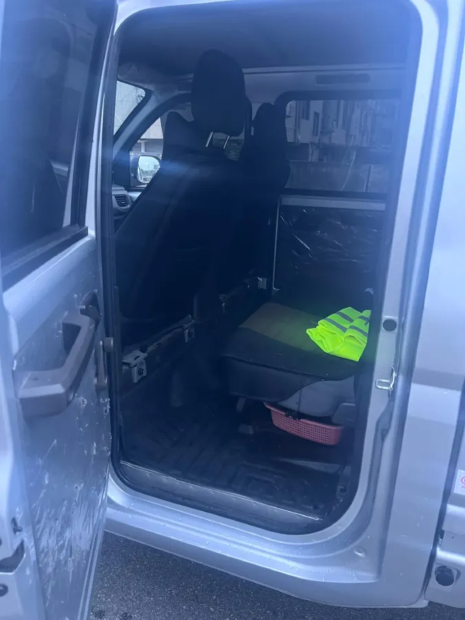 2019 WuLing RongGuang New Truck 1.5L 107HP L4 5MT,autocango,china used car exporter,china ev exporter,chinese used car exporter,chinese used ev exporter