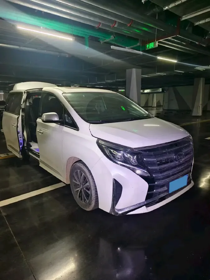 2023 GAC Trumpchi M8 2.0T 252HP L4 8AT,autocango,china used car exporter,china ev exporter,chinese used car exporter,chinese used ev exporter