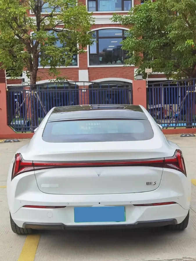 2022 Neta S BEV 84.5KWH,autocango,china used car exporter,china ev exporter,chinese used car exporter,chinese used ev exporter
