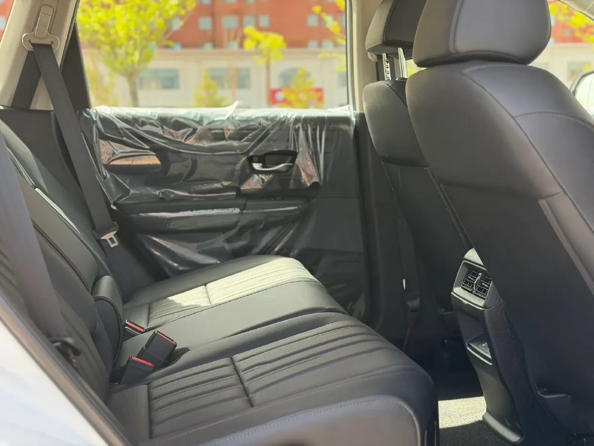 2025 Honda Breeze 1.5T 193HP L4 CVT,autocango,china used car exporter,china ev exporter,chinese used car exporter,chinese used ev exporter