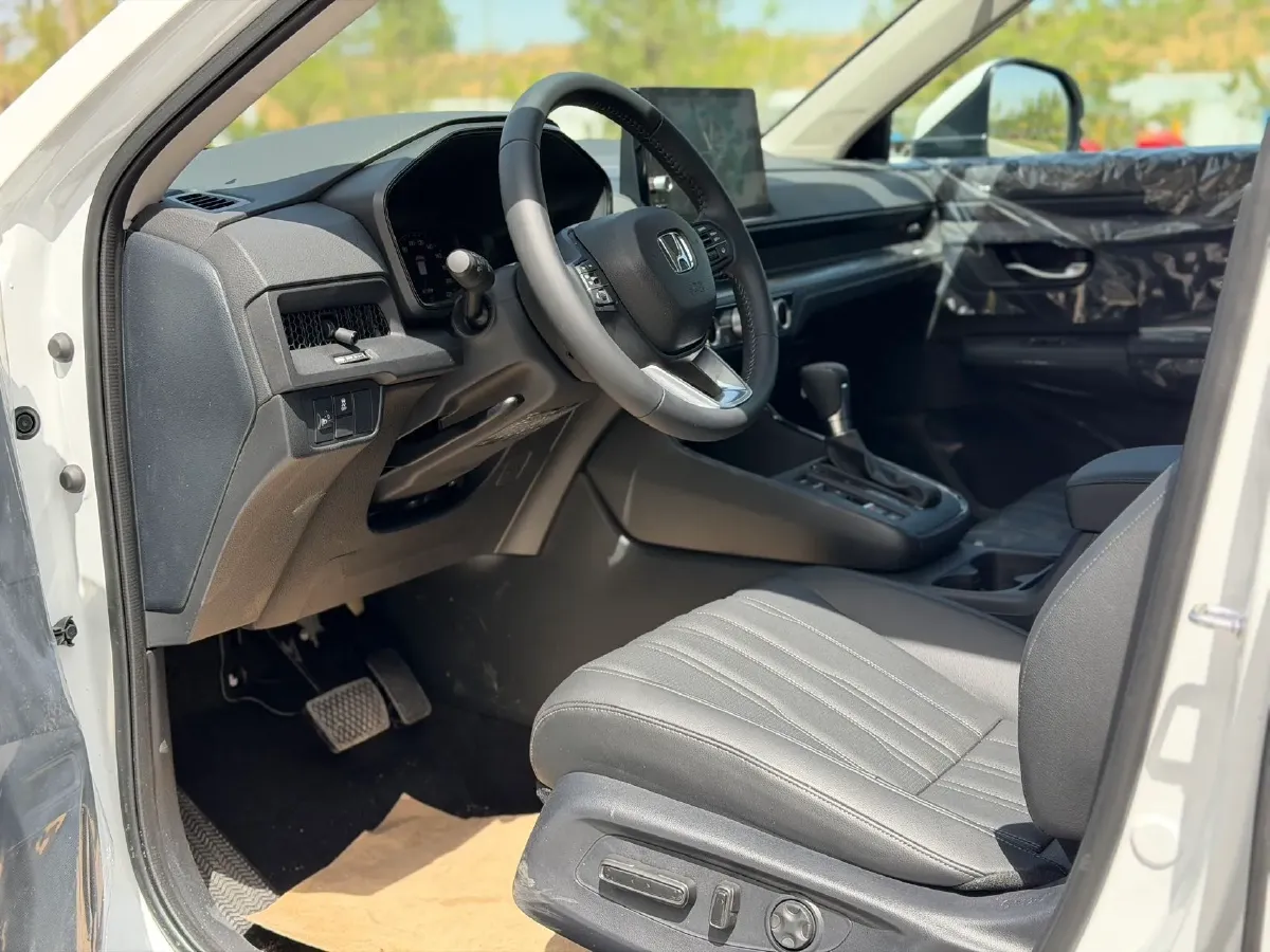 2025 Honda Breeze 1.5T 193HP L4 CVT,autocango,china used car exporter,china ev exporter,chinese used car exporter,chinese used ev exporter