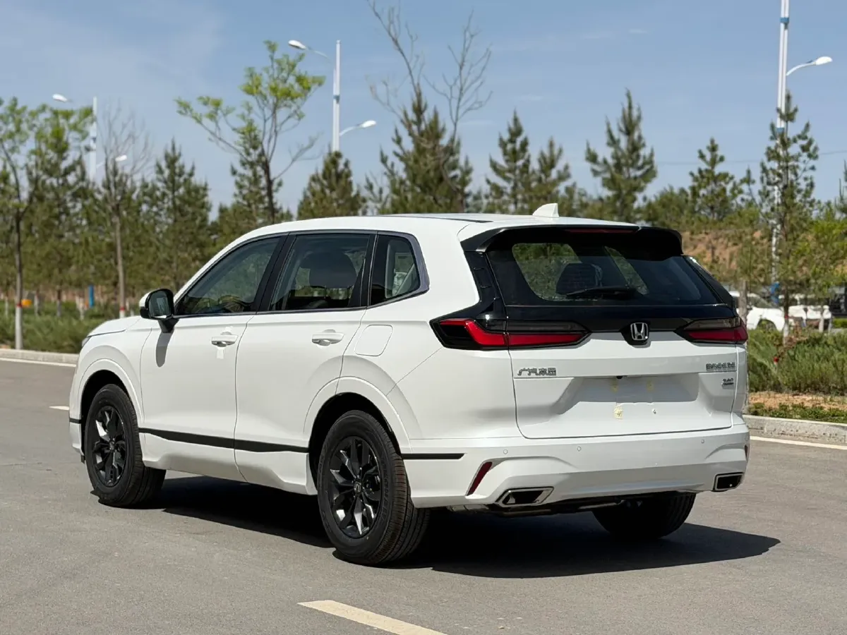 2025 Honda Breeze 1.5T 193HP L4 CVT,autocango,china used car exporter,china ev exporter,chinese used car exporter,chinese used ev exporter