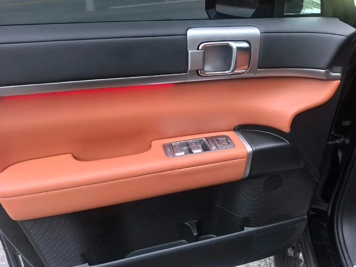 2025 FangChengBao Tai 7 1.5T 156HP L4 E-CVT PHEV,autocango,china used car exporter,china ev exporter,chinese used car exporter,chinese used ev exporter