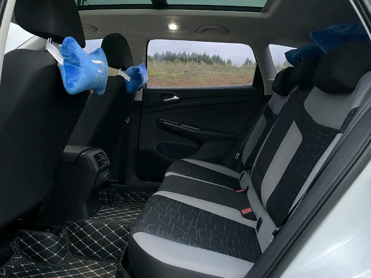 2021 Jetta VS7 1.4T 150HP L4 6AT,autocango,china used car exporter,china ev exporter,chinese used car exporter,chinese used ev exporter