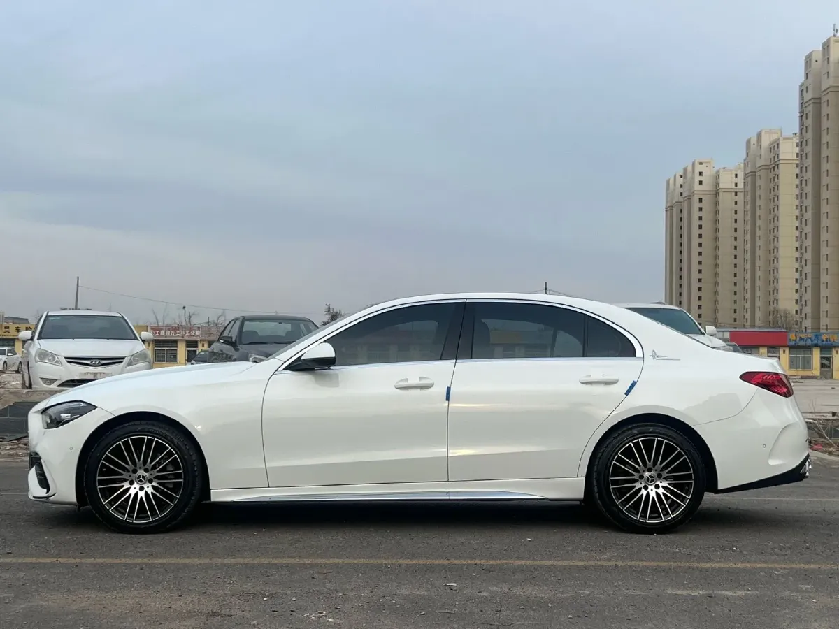 2023 Mercedes-Benz C Class 1.5T 204HP L4 9AT,autocango,china used car exporter,china ev exporter,chinese used car exporter,chinese used ev exporter