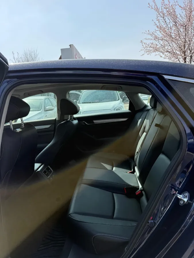 2019 Honda Inspire 1.5T 194HP L4 CVT,autocango,china used car exporter,china ev exporter,chinese used car exporter,chinese used ev exporter