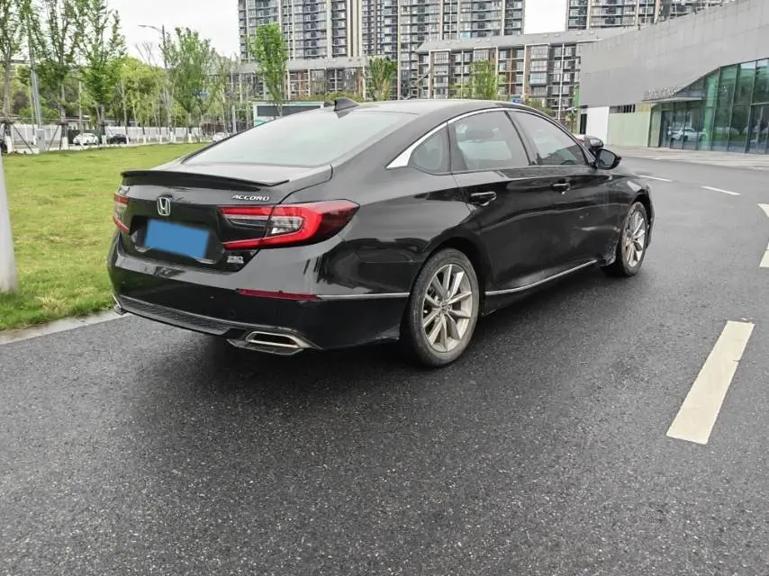 2022 Honda Accord 1.5T 194HP L4 CVT,autocango,china used car exporter,china ev exporter,chinese used car exporter,chinese used ev exporter