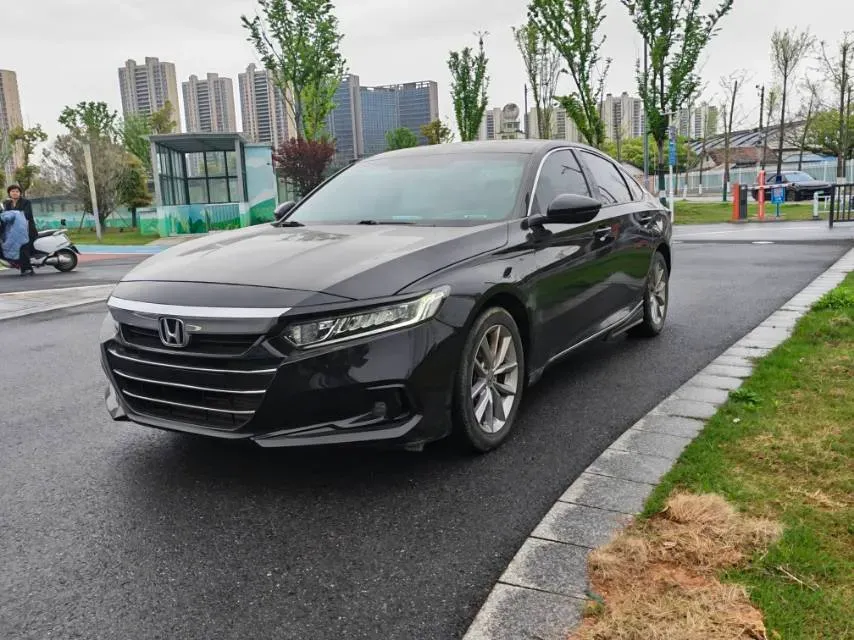 2022 Honda Accord 1.5T 194HP L4 CVT,autocango,china used car exporter,china ev exporter,chinese used car exporter,chinese used ev exporter