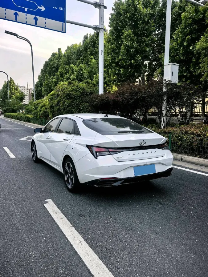 2022 Hyundai Elantra 1.5L 115HP L4 CVT,autocango,china used car exporter,china ev exporter,chinese used car exporter,chinese used ev exporter