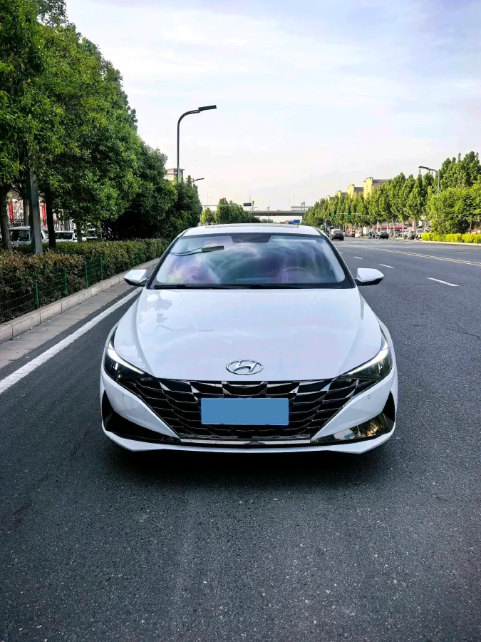 2022 Hyundai Elantra 1.5L 115HP L4 CVT,autocango,china used car exporter,china ev exporter,chinese used car exporter,chinese used ev exporter