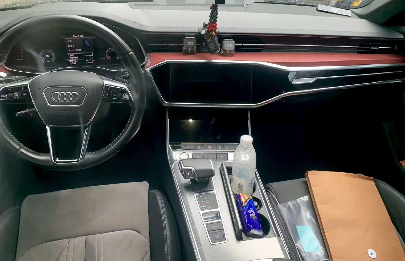 2020 Audi A6L 2.0T 224HP L4 7DCT,autocango,china used car exporter,china ev exporter,chinese used car exporter,chinese used ev exporter