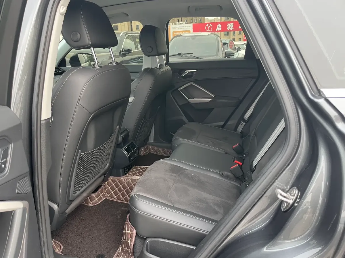 2022 Audi Q3 1.4T 150HP L4 7DCT,autocango,china used car exporter,china ev exporter,chinese used car exporter,chinese used ev exporter