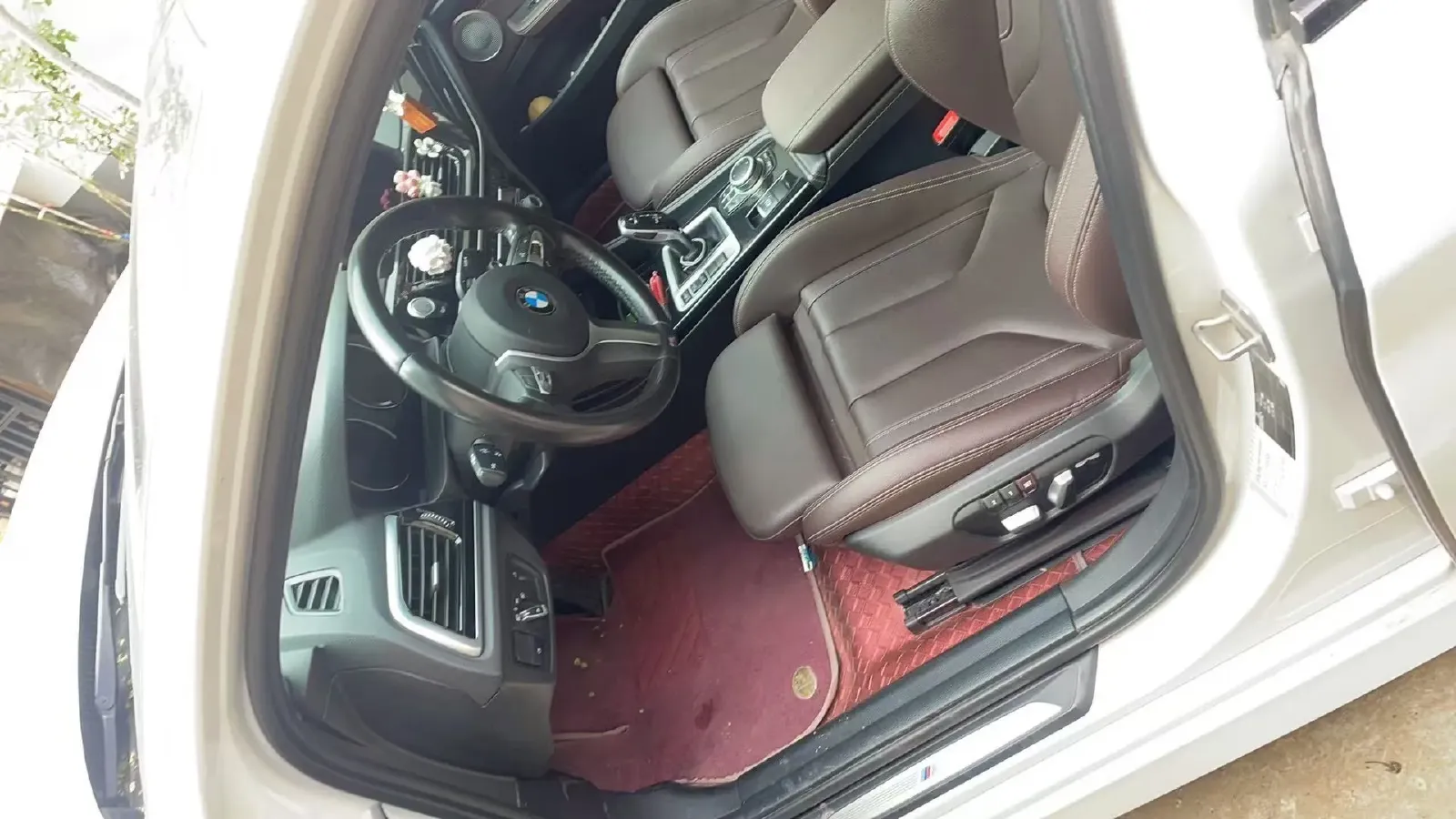 2021 BMW 1 Series 2.0T 192HP L4 7DCT,autocango,china used car exporter,china ev exporter,chinese used car exporter,chinese used ev exporter