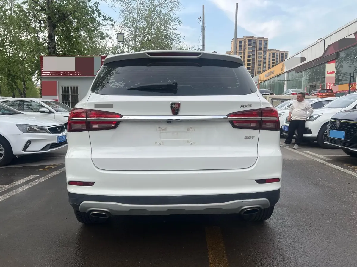 2019 Roewe i6 1.5T 169HP L4 7DCT,autocango,china used car exporter,china ev exporter,chinese used car exporter,chinese used ev exporter