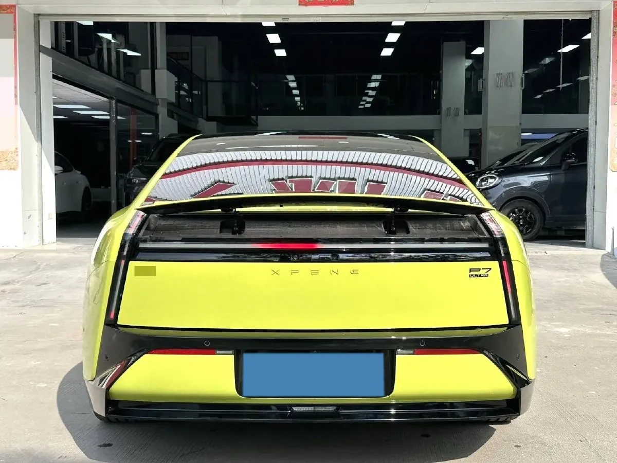 2025 Xpeng P7 BEV,autocango,china used car exporter,china ev exporter,chinese used car exporter,chinese used ev exporter