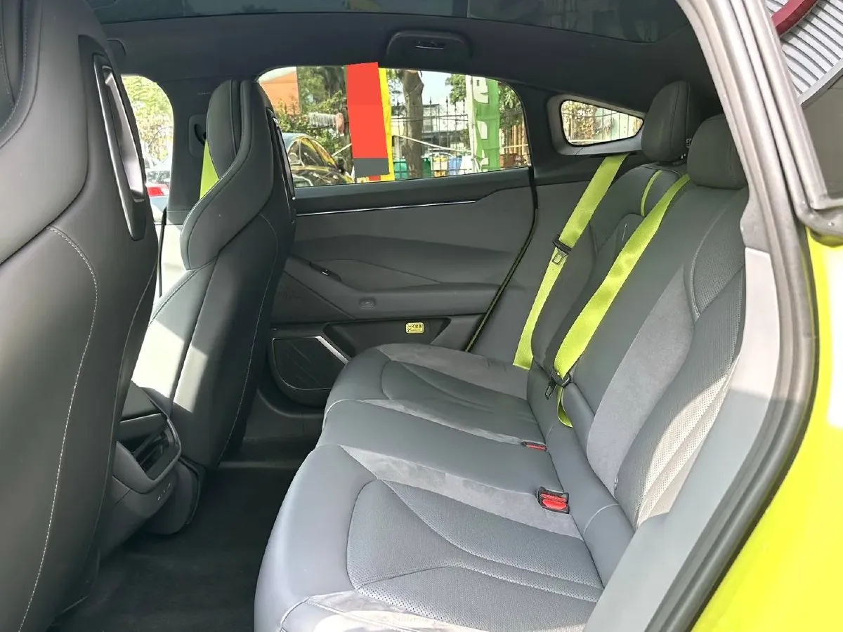 2025 Xpeng P7 BEV,autocango,china used car exporter,china ev exporter,chinese used car exporter,chinese used ev exporter