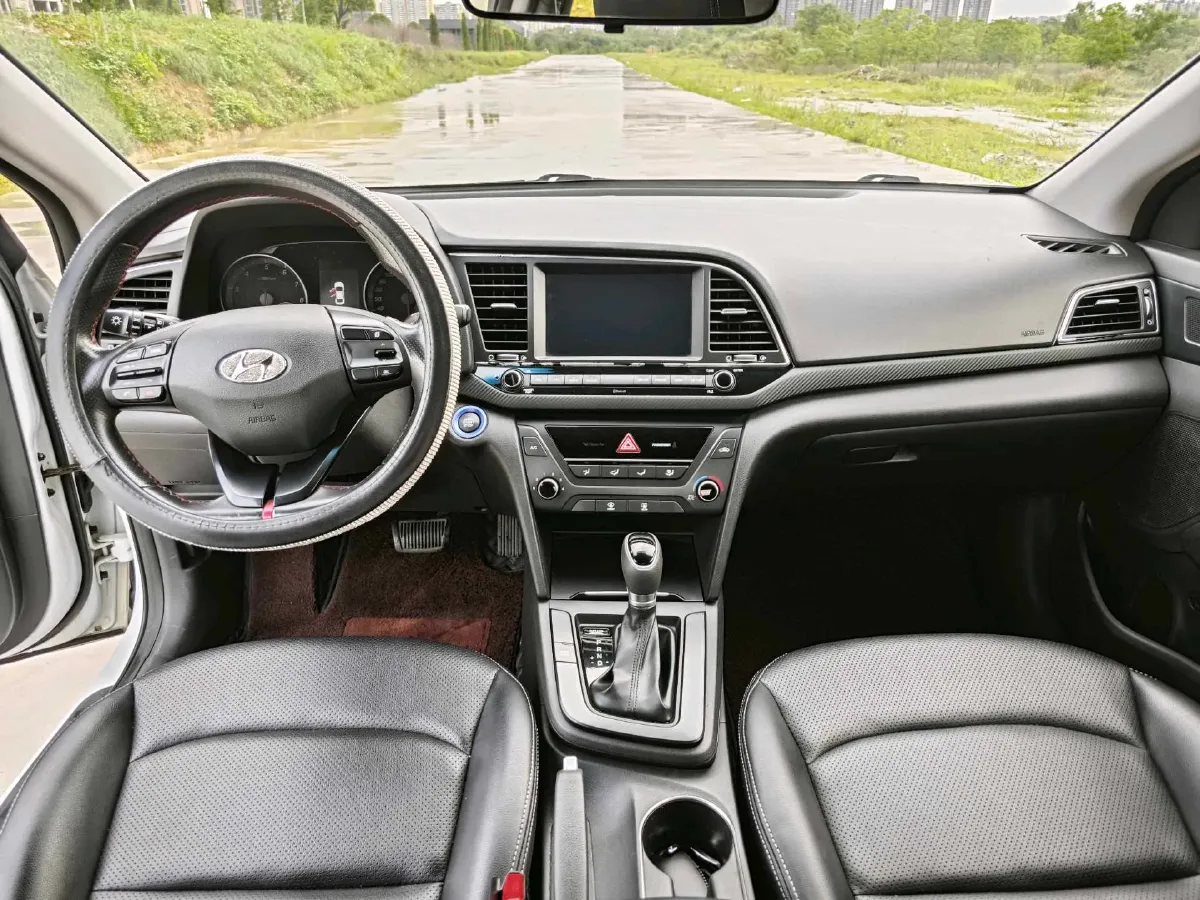 2016 Hyundai Elantra 1.4T 130HP L4 7DCT,autocango,china used car exporter,china ev exporter,chinese used car exporter,chinese used ev exporter