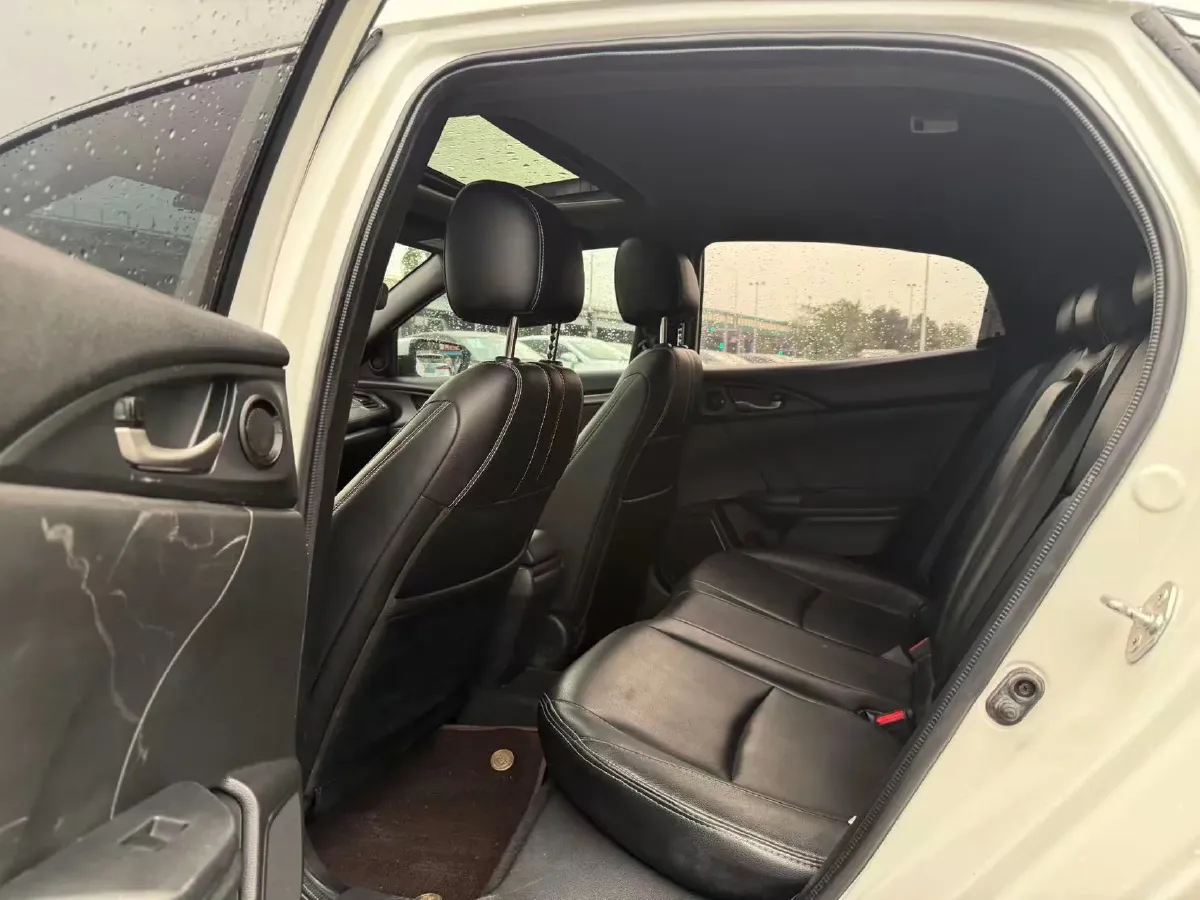 2021 Honda Civic 1.5T 177HP L4 CVT,autocango,china used car exporter,china ev exporter,chinese used car exporter,chinese used ev exporter