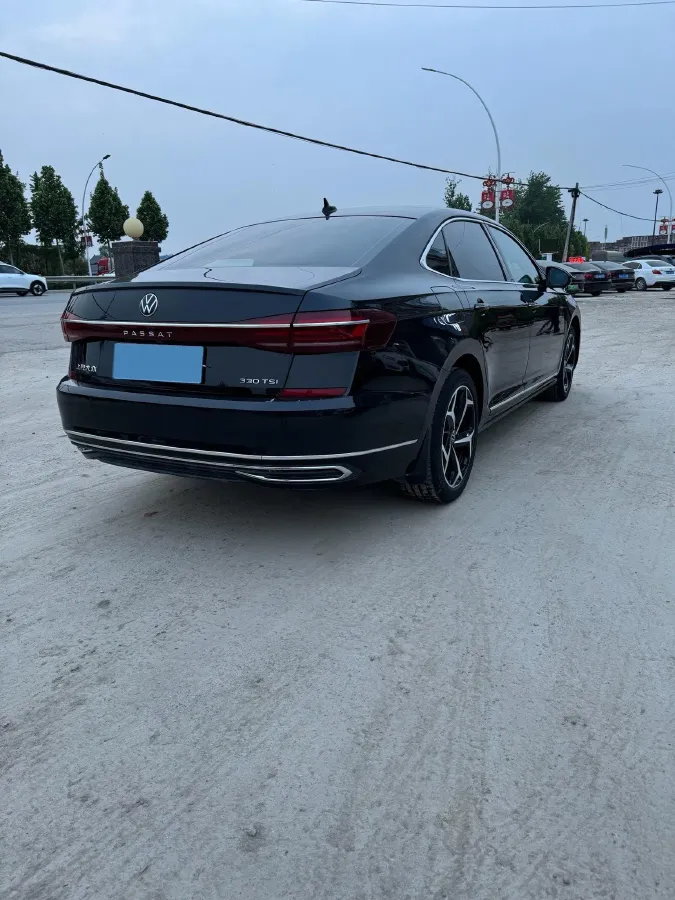 2023 Volkswagen Passat 2.0T 186HP L4 7DCT,autocango,china used car exporter,china ev exporter,chinese used car exporter,chinese used ev exporter